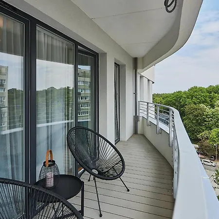 - Sun Towers 66 Apartment