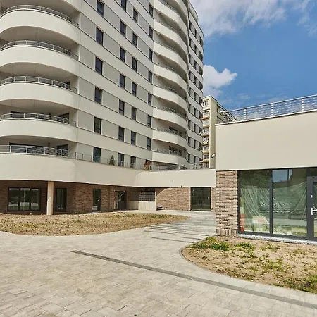 - Sun Towers 66 Apartment